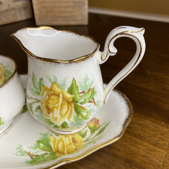 Royal Albert Tea Rose Small Creamer Sugar Bowl Tray Set Bone China England 3pcs - Picture 3 of 7